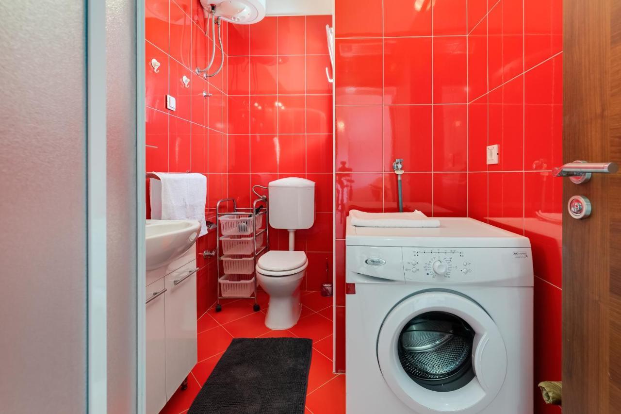 Apartman Strmota S Bazenom Свети свети Филип и Яков Екстериор снимка